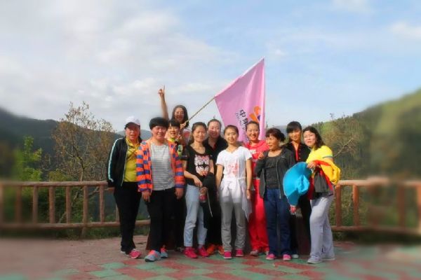 �T���L��